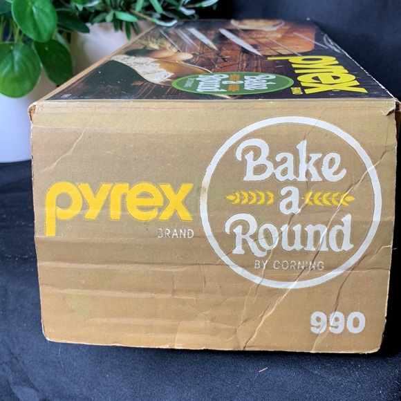 Vintage Pyrex by Corning Bake A Round Glass Bread Baking Tube & Rack in Box #990 - Picture 12 of 13